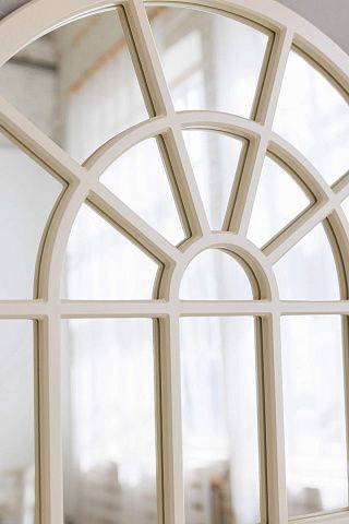 Зеркало Клоз Хенри купить по цене 53 682 руб.