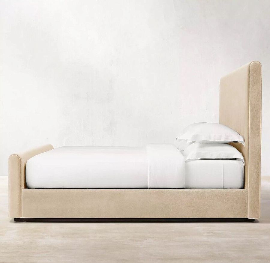 Купить Кровать с изголовьем Marmont Panel Platform Footboard по цене 92 400  руб.