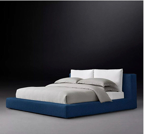 Купить  Дизайнерская кровать Soft по цене 133 300 руб.
