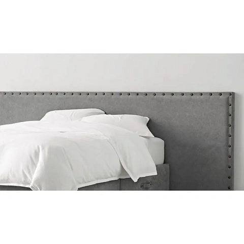 Купить  Кровать с изголовьем Axel по цене 98 200 руб.