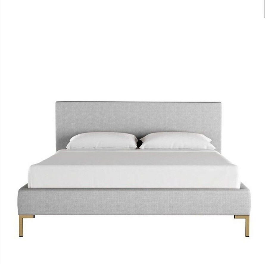 двуспальная кровать с высокой спинкой 160см