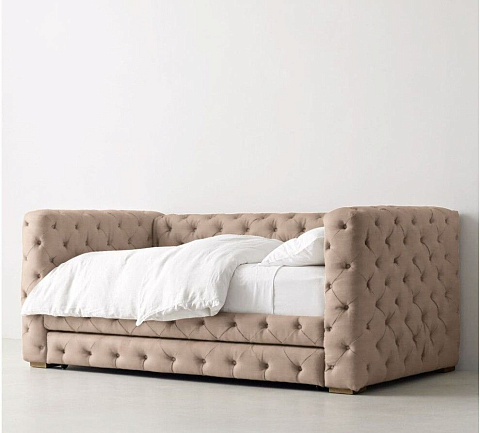 Купить  Кровать детская с дополнительным спальным местом Tribeka Tufted по цене 167 300 руб.