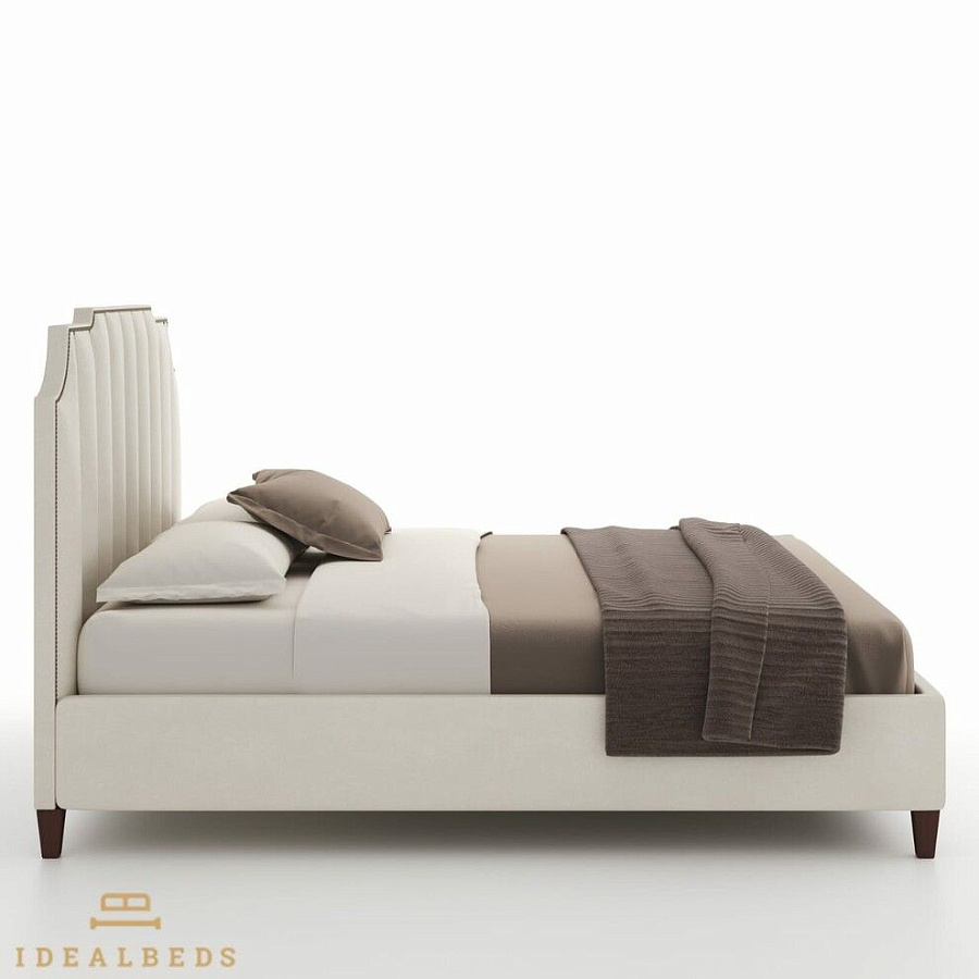 Купить Кровать мягкая двуспальная Bayonne по цене 88 800  руб.