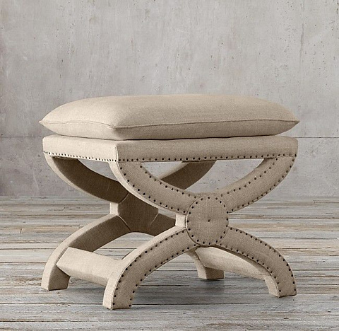 Купить  Дизайнерская банкетка Toscane Nailhead по цене 52 500 руб.