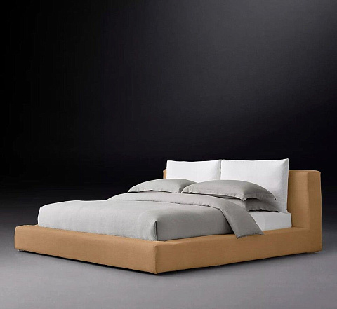 Купить  Дизайнерская кровать Soft по цене 133 300 руб.