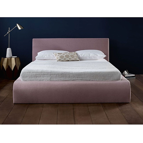 Купить  Дизайнерская кровать Roma по цене 173 900 руб.