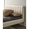 Купить Кровать двуспальная с изголовьем Deangelo Queen Platform по цене 88 300  руб.