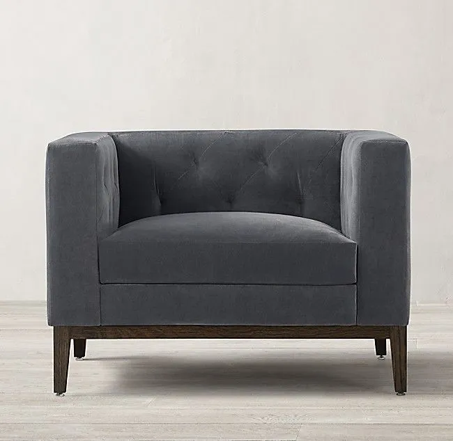 Купить Дизайнерское кресло Italia Tufted Shelter по цене 69 300  руб.