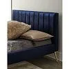 Купить Кровать двуспальная с изголовьем Deangelo Queen Platform по цене 88 300  руб.
