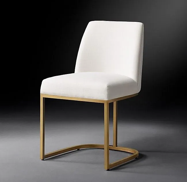 Купить Дизайнерский стул в столовую Emery Curved-Back Burnished по цене 50 700  руб.