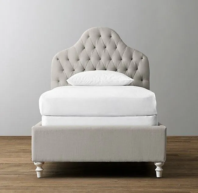 Купить Кровать детская Reese Tufted в классическом стиле по цене 99 600  руб.